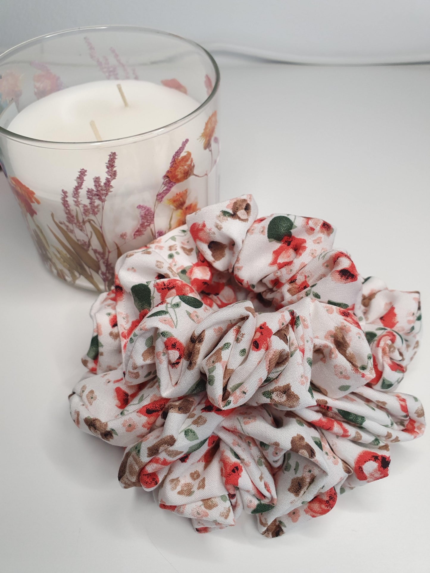 Clyde | Scrunchie Floral pink| LIMITED EDITION