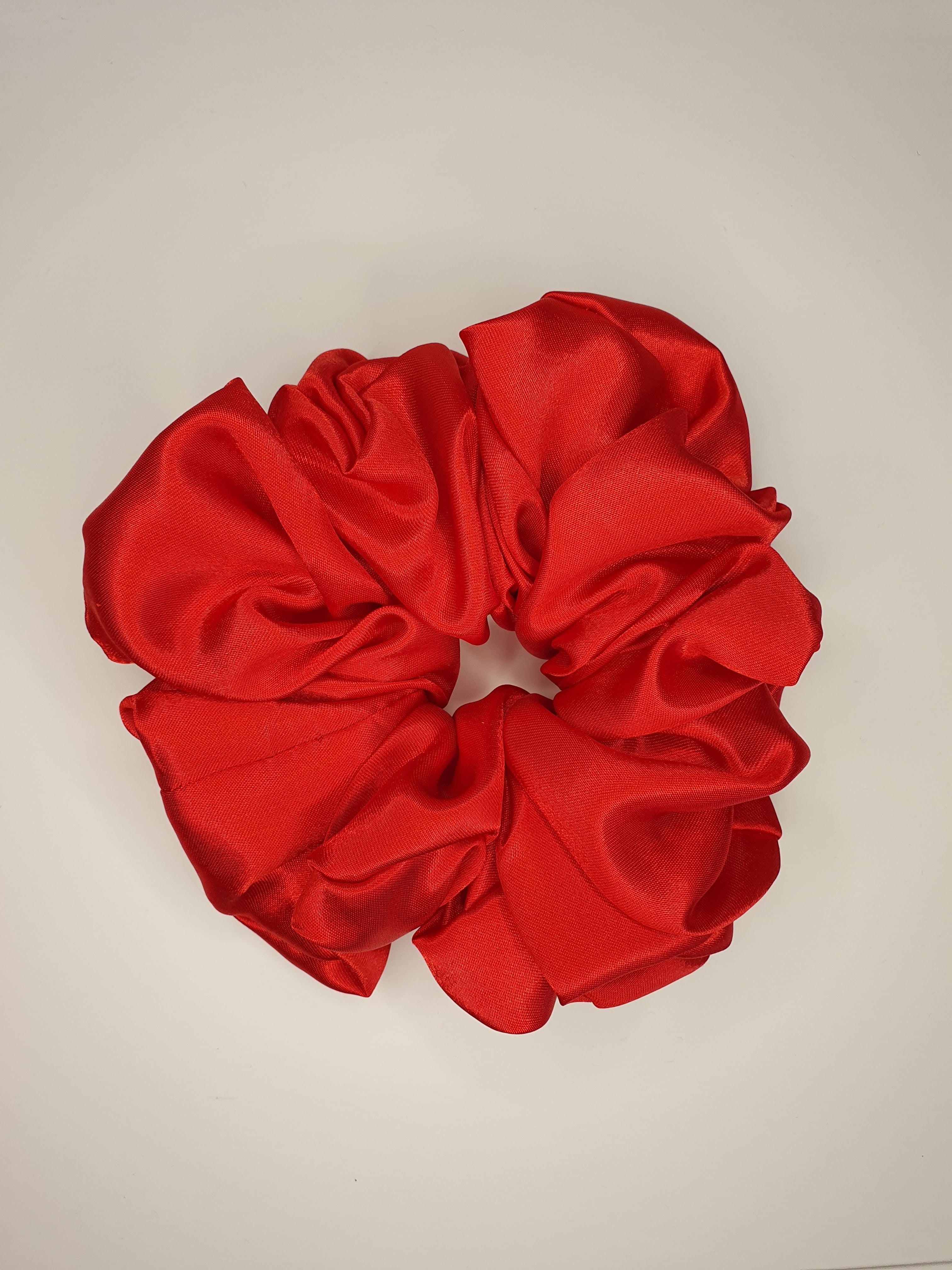 Jane| Satin Scrunchie Red