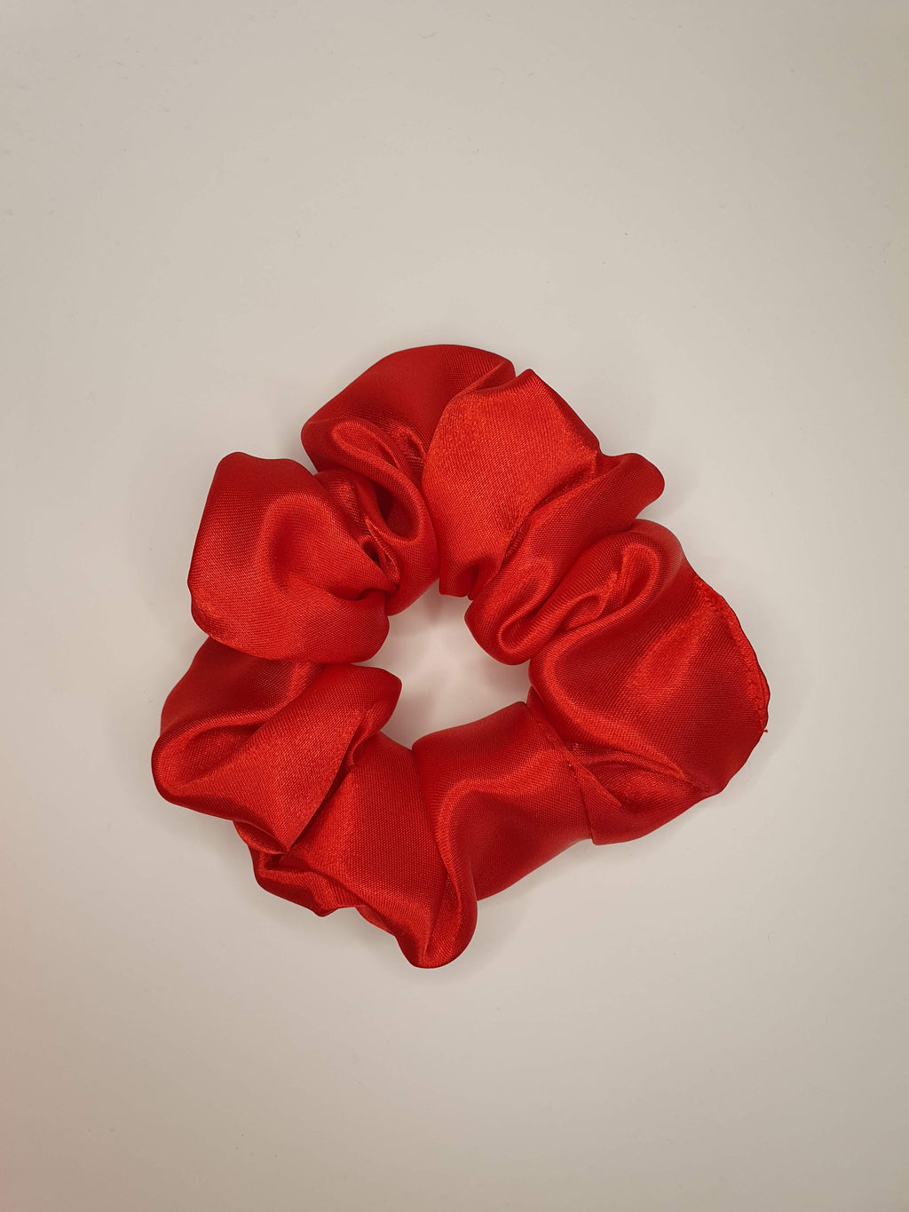 Jane| Satin Scrunchie Red