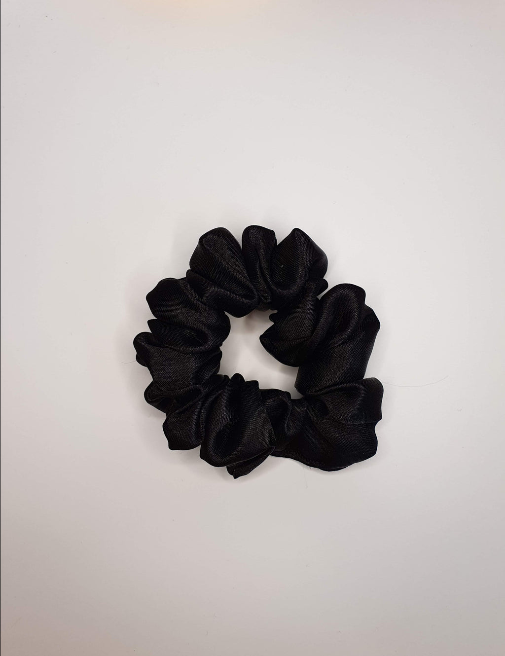 Luna| Satin Scrunchie Black