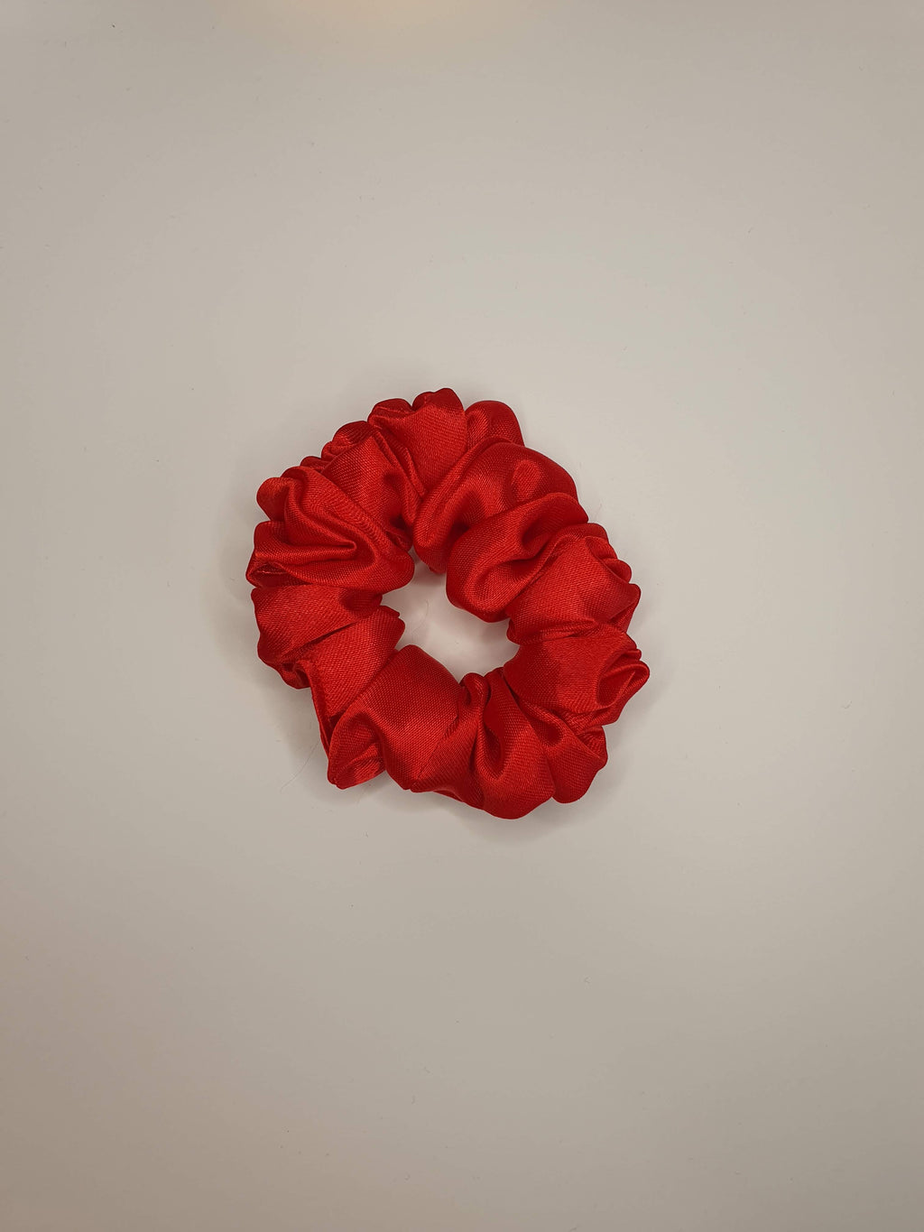 Jane| Satin Scrunchie Red