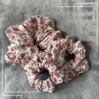 Lily | Scrunchie
