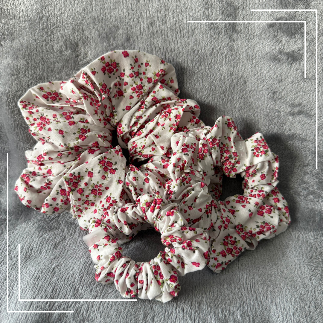 Lily | Scrunchie