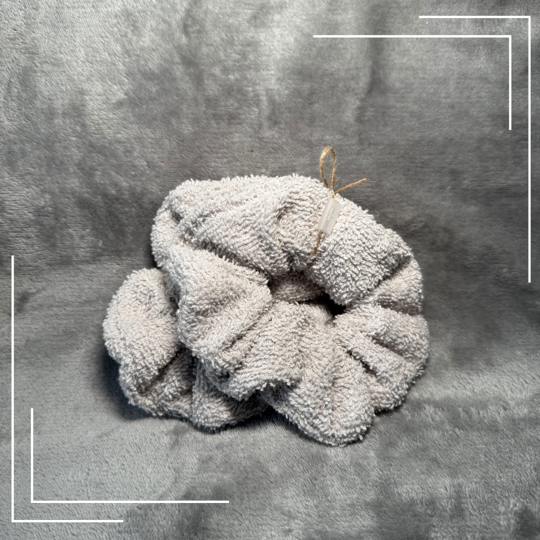 Absorbent Wrist Towels – Set of 2 Gray Scrunchies