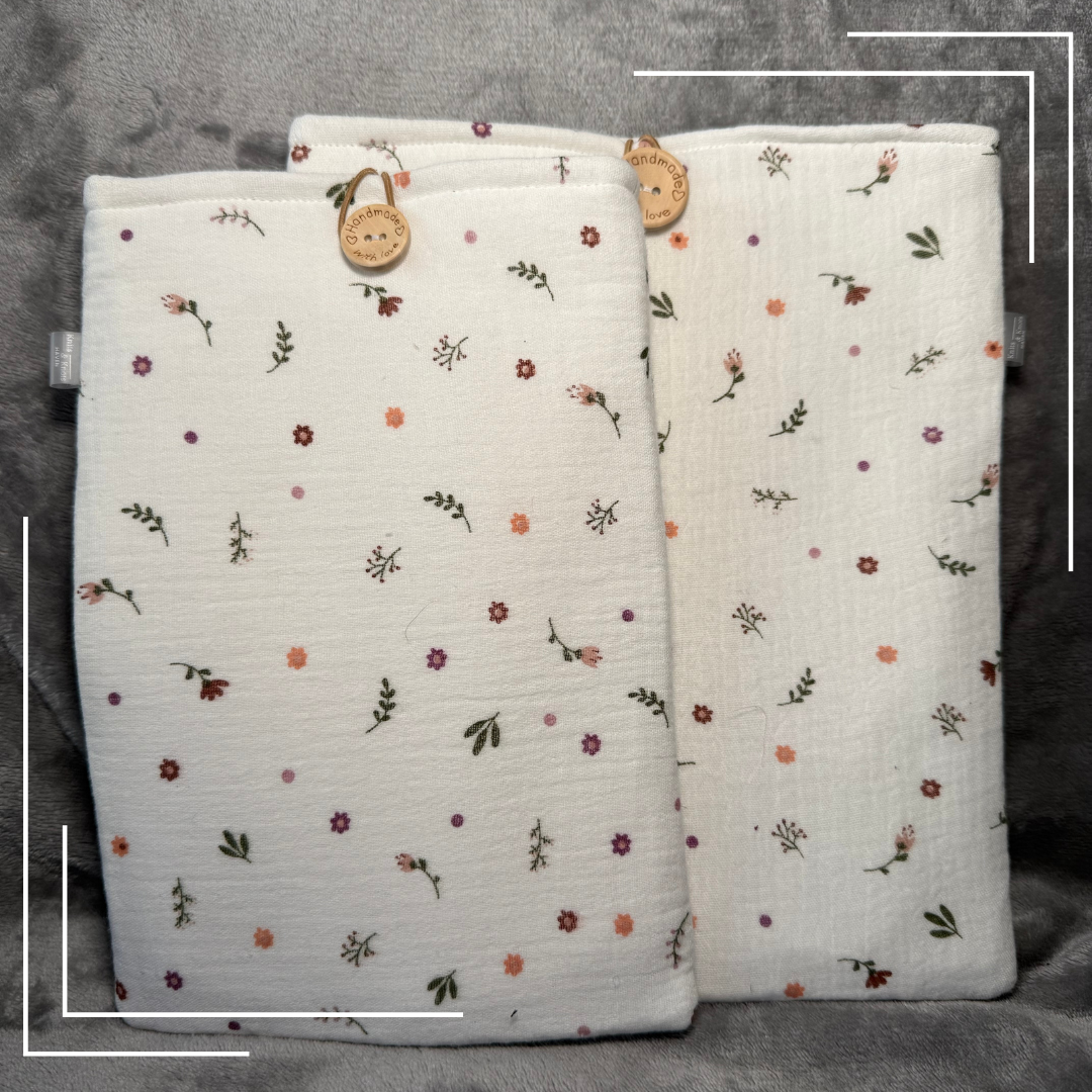 Wildflower| Book sleeve