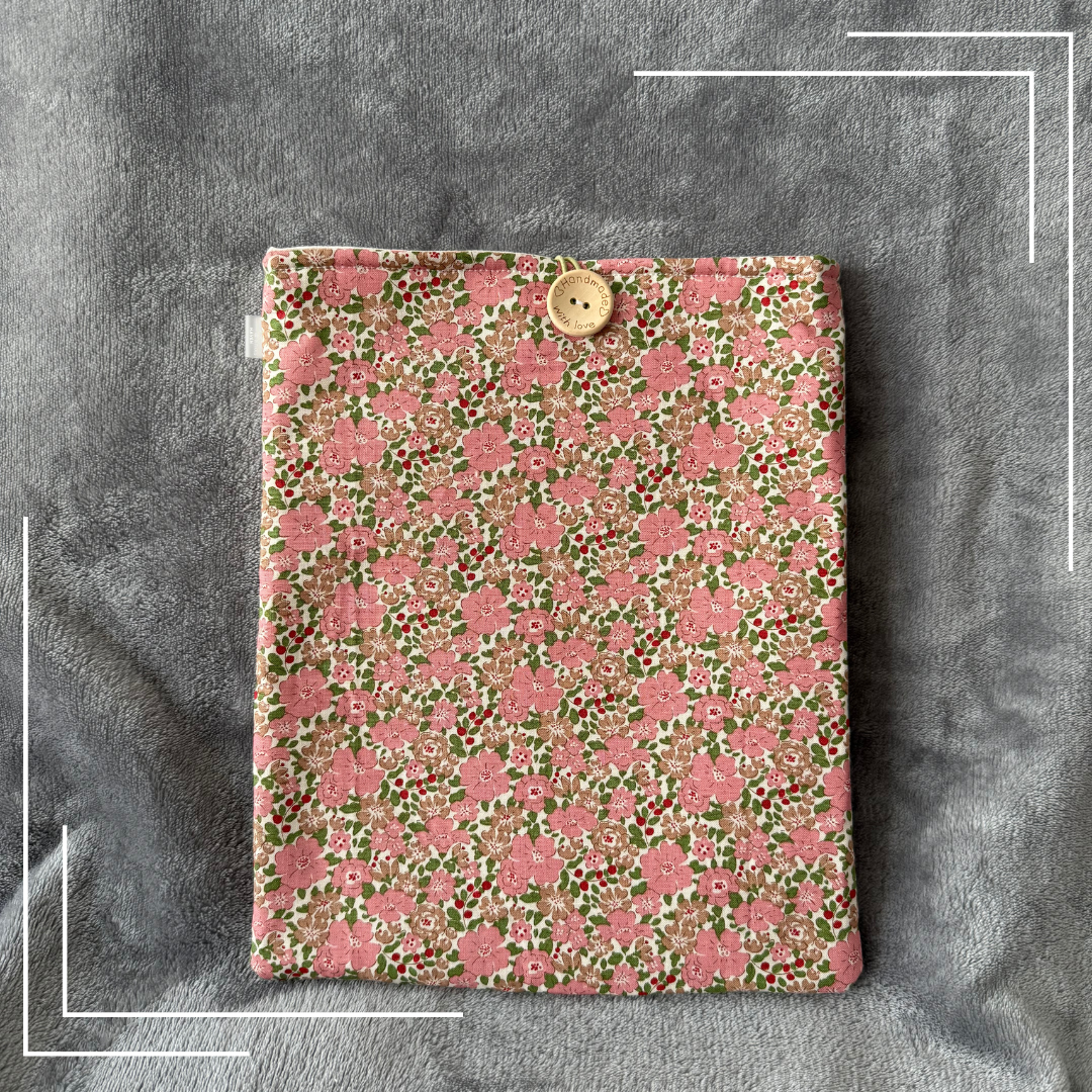 Harper Pink | Book sleeve