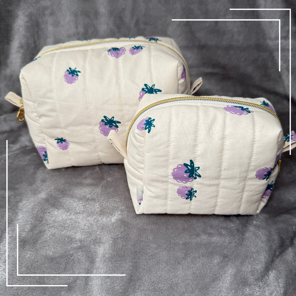 The Sweet Berry | Water resistant cosmetic pouch | Make-up Bag