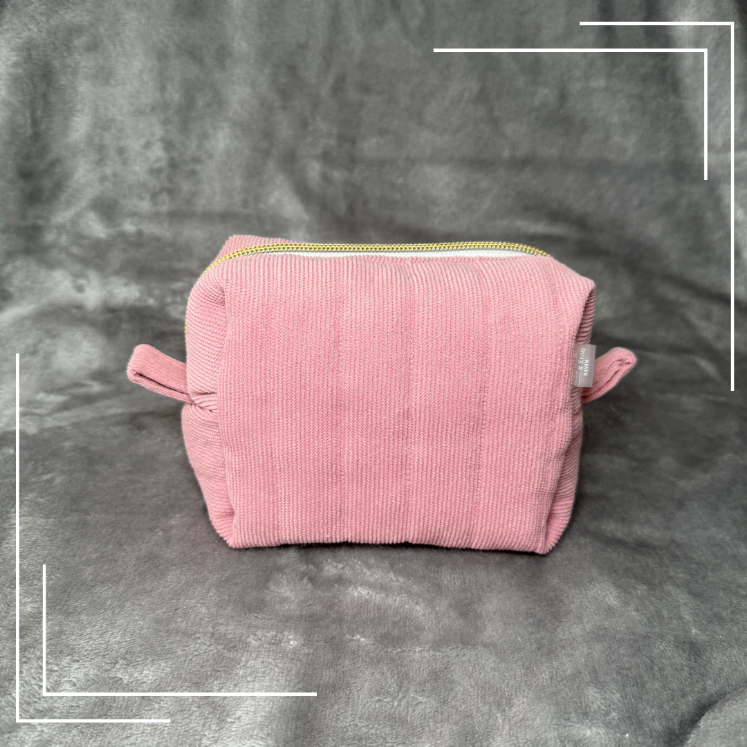 Violetta | Water resistant cosmetic pouch | Make-up Bag