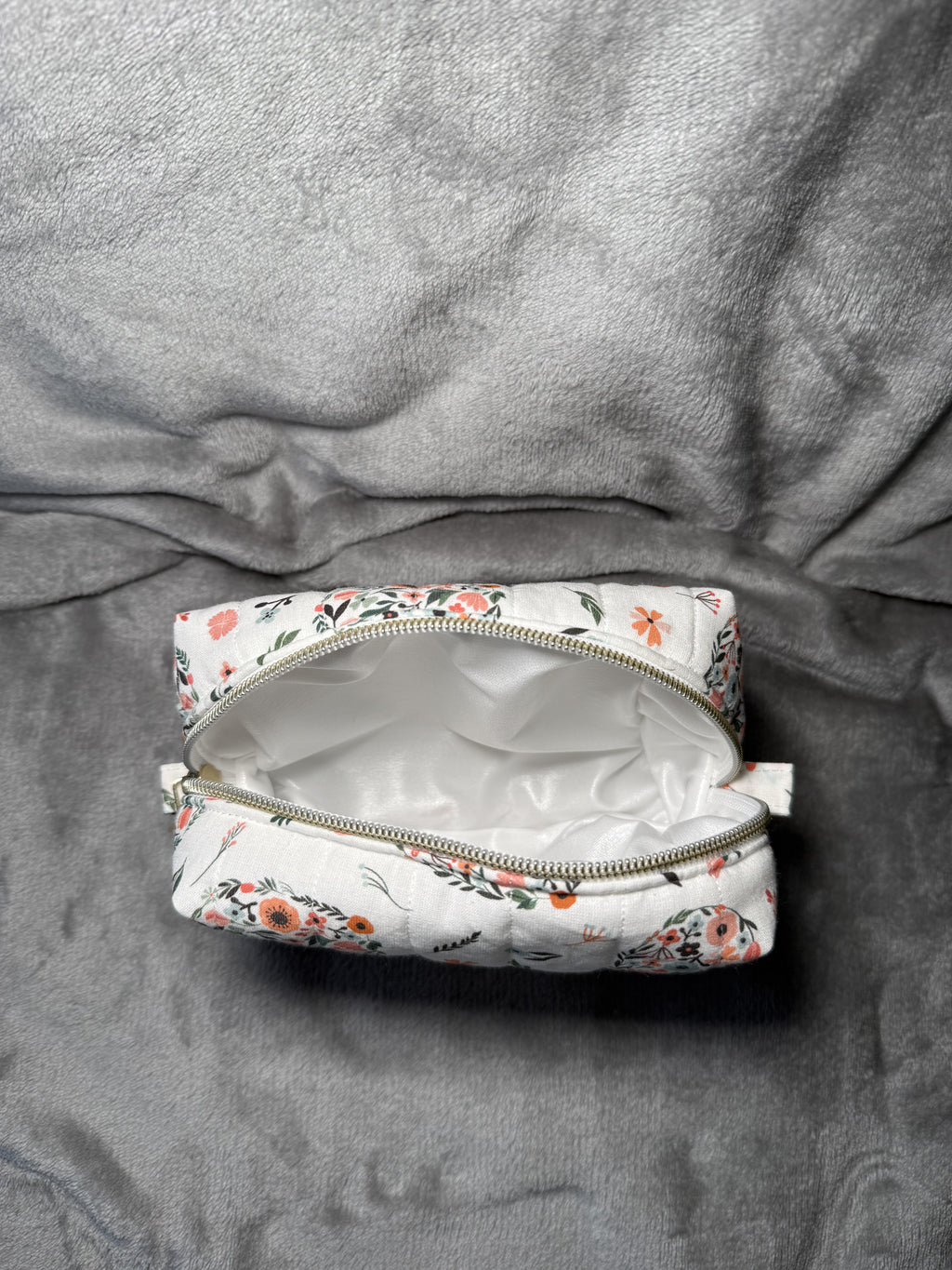 Water resistant cosmetic pouch | Bikini Bag | Flower Hearts