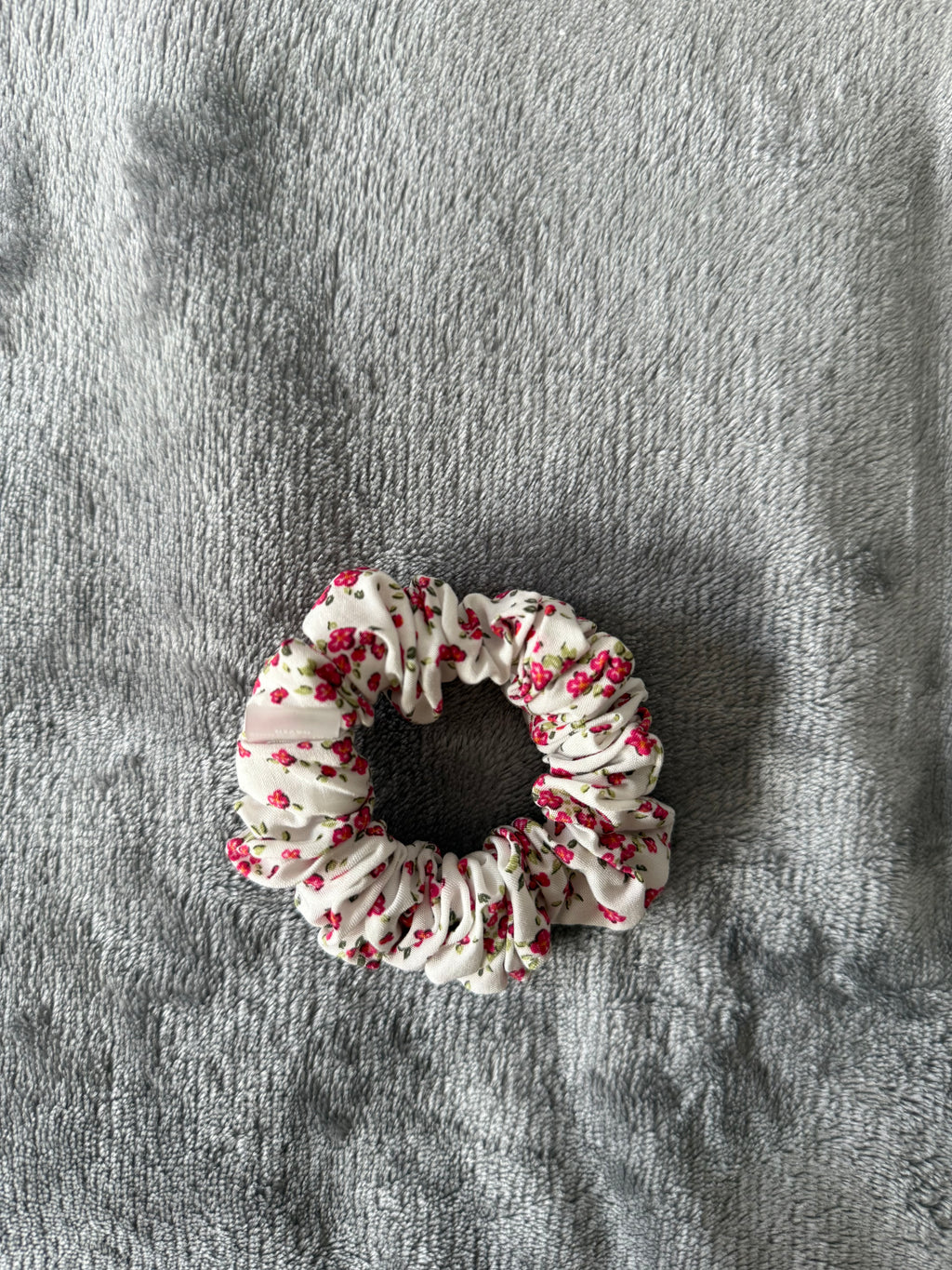 Lily | Scrunchie