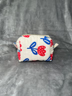 Beauty of Leo | Water resistant cosmetic pouch | Make-up Bag
